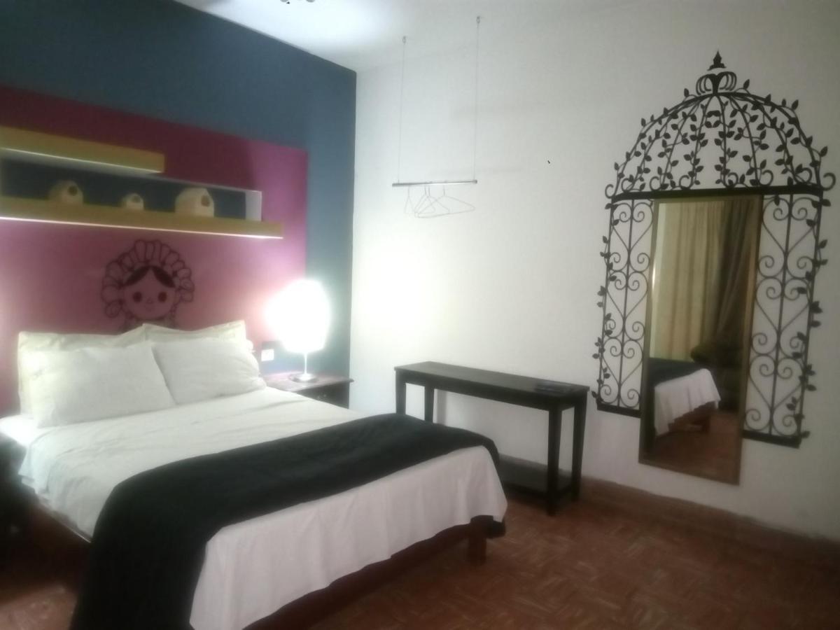 Casa Clarin Hotel Керетаро Екстер'єр фото